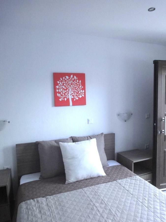 Apartamento Nikogroup Mona Lisa Polychrono Exterior foto